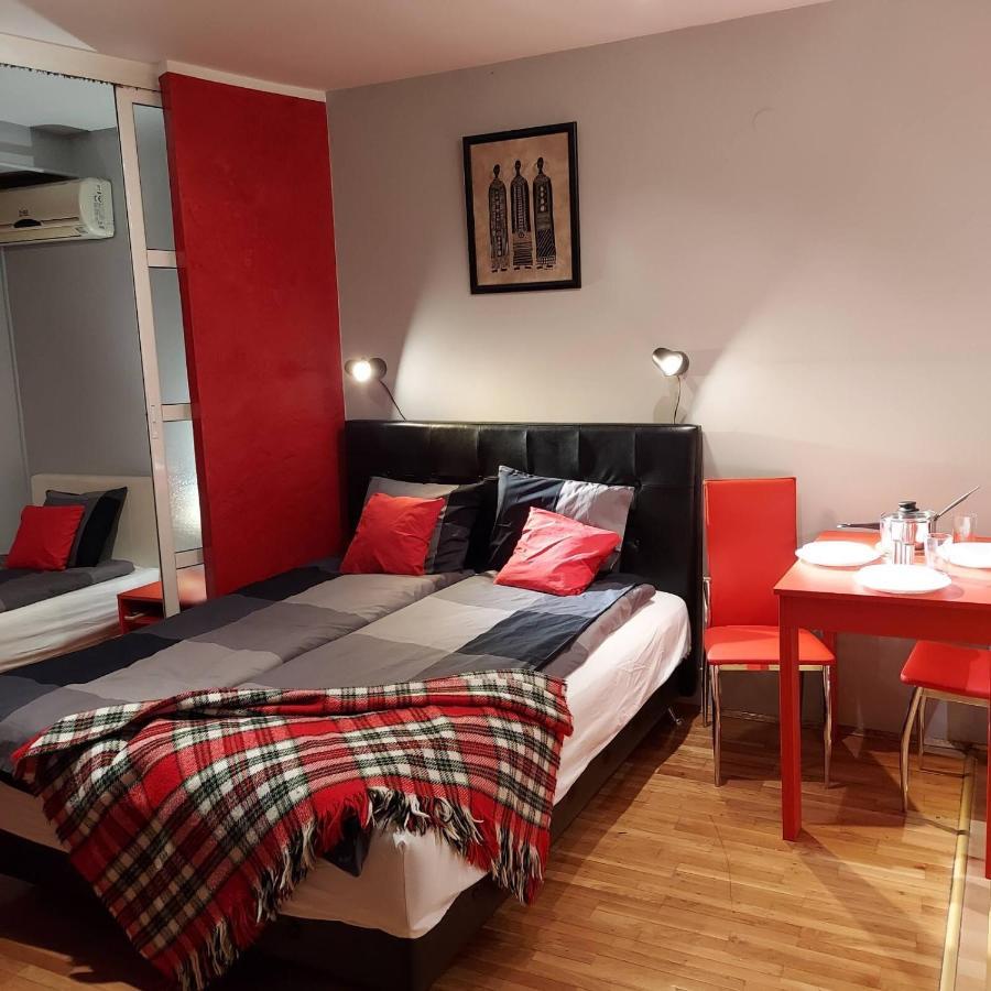 Savinac Apartman U Srcu Beograda, Trg Slavija Kültér fotó